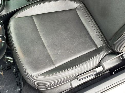 Used 2013 Volkswagen Beetle 2.5 image 19