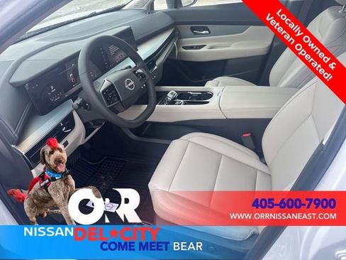 New 2025 Nissan Murano SL w/ Cargo Package AWD/4WD image 14