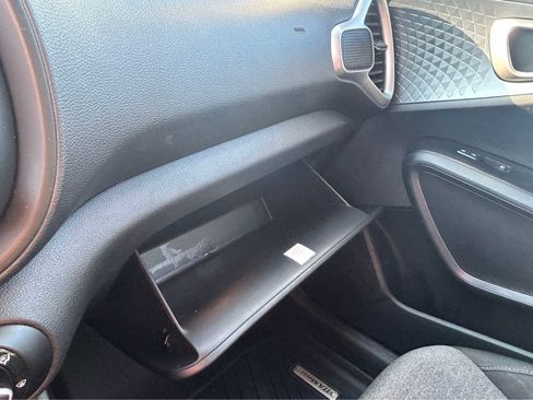 Used 2021 Kia Soul S image 35