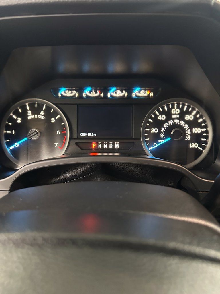 Used 2017 Ford F150 XLT w/ Equipment Group 302A Luxury AWD/4WD image 18