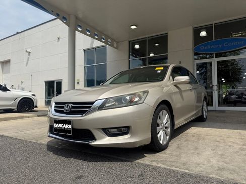 Used 2013 Honda Accord EX image 32