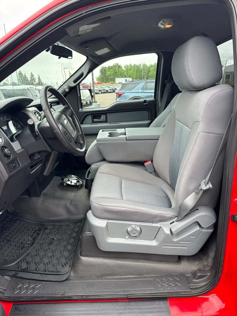 Used 2012 Ford F150 XLT AWD/4WD image 8