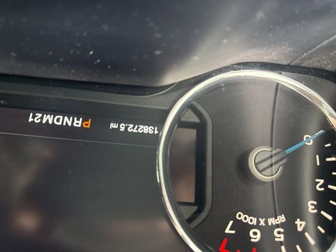 Used 2016 Ford F150 Lariat image 13