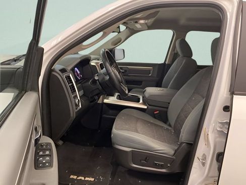 Used 2018 RAM 1500 Big Horn AWD/4WD image 9