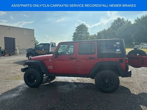 Used 2012 Jeep Wrangler Unlimited Sport AWD/4WD image 7