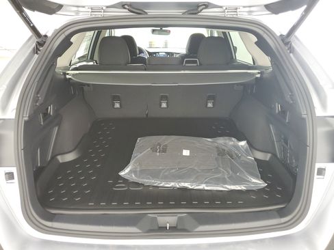 New 2025 Subaru Outback Premium image 32