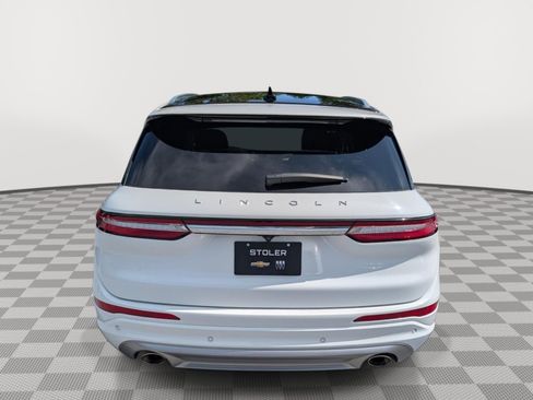 Used 2022 Lincoln Corsair AWD w/ Premium Package image 4