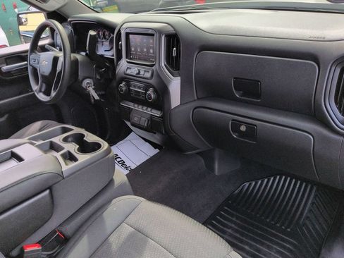 Used 2020 Chevrolet Silverado 1500 Custom w/ Custom Value Package RWD image 30