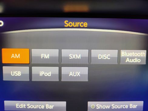 Used 2020 Nissan Pathfinder SV image 18