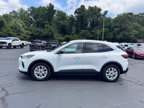 Used 2024 Ford Escape Active FWD image 3