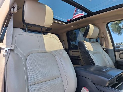 Used 2021 RAM 1500 Limited AWD/4WD image 32