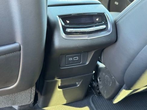 Certified 2024 Cadillac XT6 Premium Luxury w/ Platinum Package image 36