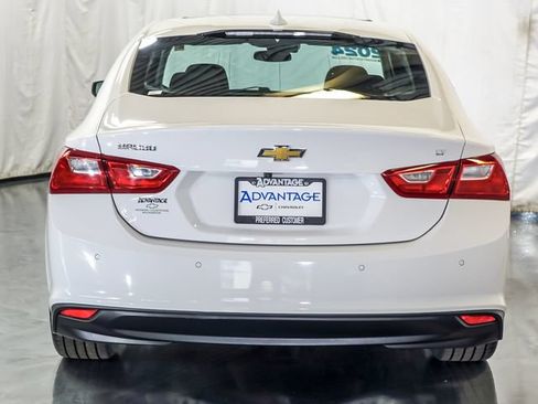 Used 2024 Chevrolet Malibu LT FWD image 8