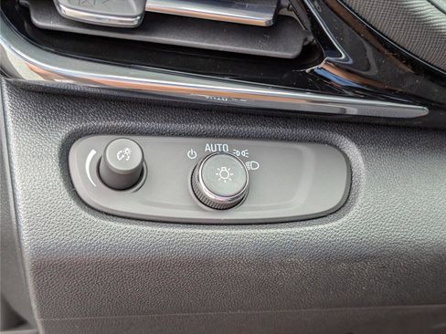 New 2026 Buick Envista Sport Touring FWD image 16