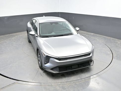 Used 2025 Kia K4 FWD image 22