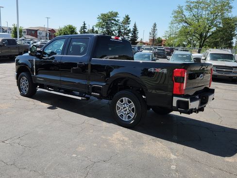 Certified 2025 Ford F250 Lariat AWD/4WD image 7