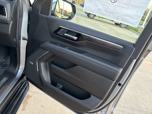 New 2026 Chevrolet Tahoe Premier AWD/4WD image 20