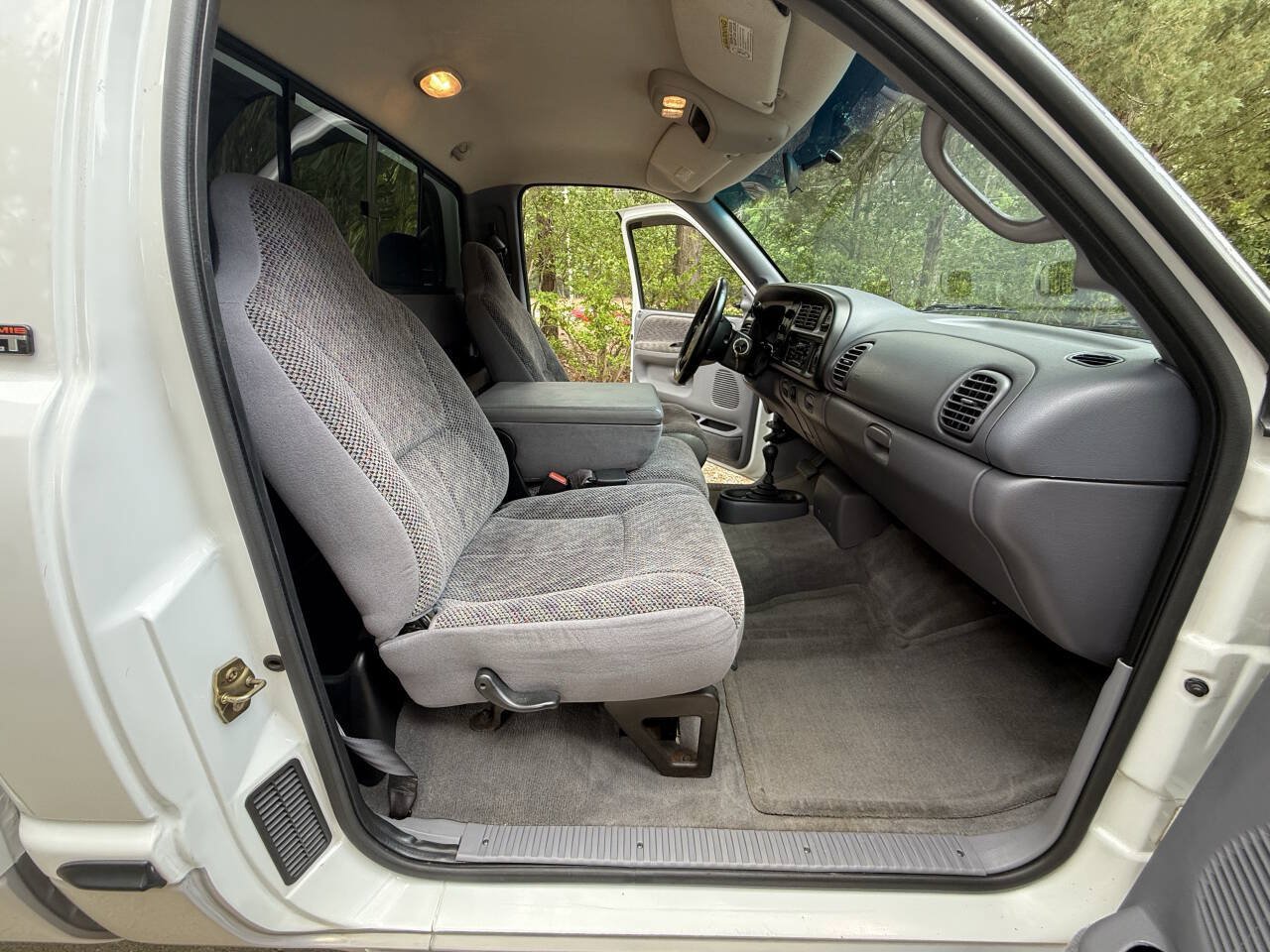 Used 1998 Dodge Ram 2500 Truck 4x4 Regular Cab image 14