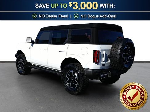 Used 2024 Ford Bronco Outer Banks image 4