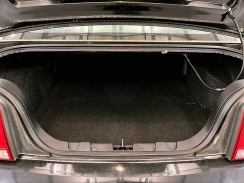 Used 2006 Ford Mustang GT Premium RWD image 35