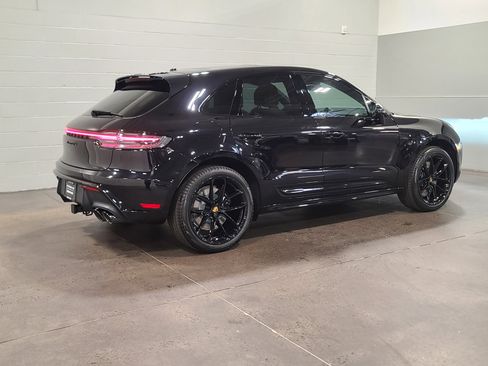 New 2026 Porsche Macan GTS image 5