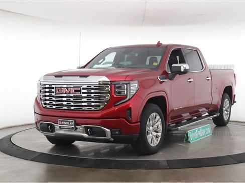 Used 2023 GMC Sierra 1500 Denali w/ Technology Package AWD/4WD image 10