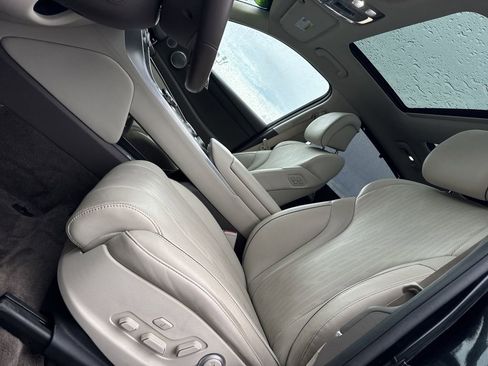 Used 2024 Genesis GV80 3.5T w/ Advanced Package image 34