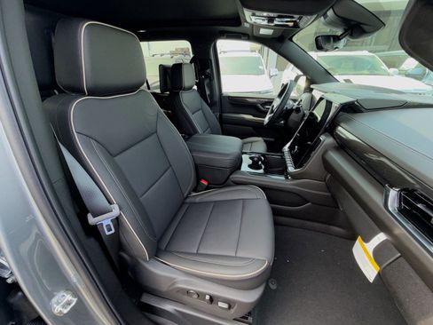 New 2026 GMC Yukon Elevation w/ Elevation Premium Package image 28