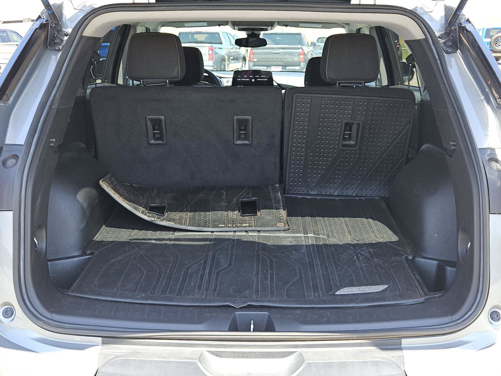 Used 2024 Chevrolet Blazer LT w/ LPO, Black Sport Package FWD image 8