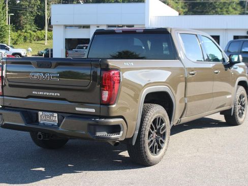 Used 2023 GMC Sierra 1500 Elevation AWD/4WD image 7