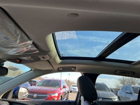 Used 2023 Buick Encore GX Essence w/ Experience Buick Package image 11