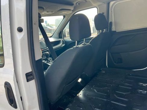 Used 2016 RAM ProMaster City Tradesman FWD image 12