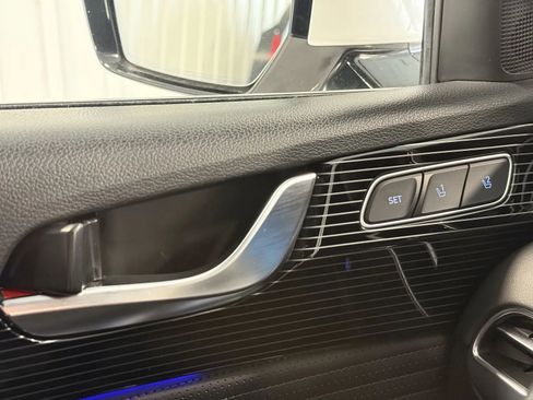 Used 2024 Hyundai Palisade Calligraphy image 39