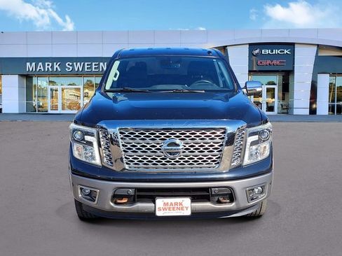 Used 2017 Nissan Titan Platinum Reserve image 2