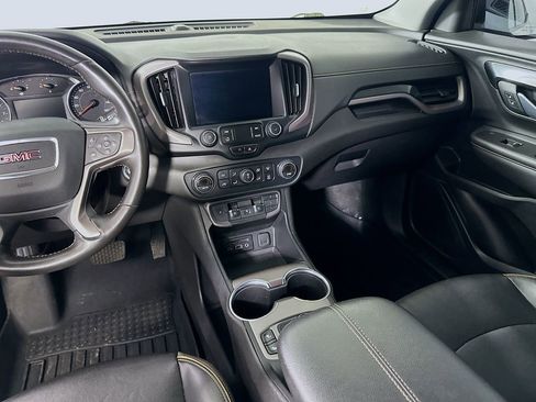 Used 2022 GMC Terrain AT4 image 19