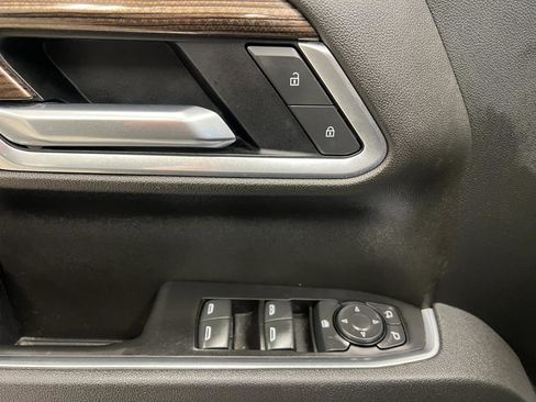Used 2025 Chevrolet Silverado 1500 LT image 33