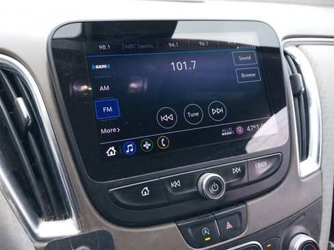 Used 2020 Chevrolet Malibu LT image 15