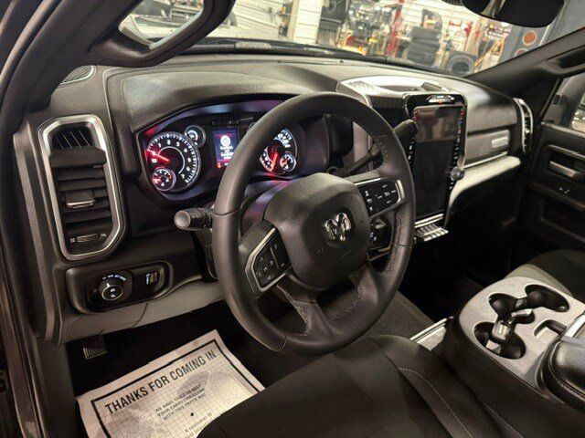 Used 2025 RAM 2500 Big Horn AWD/4WD image 47