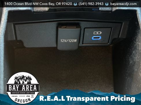 Used 2022 Toyota Corolla SE FWD image 16