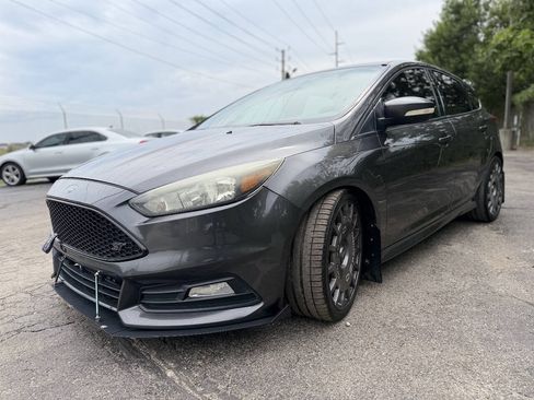 Used 2015 Ford Focus ST FWD image 7