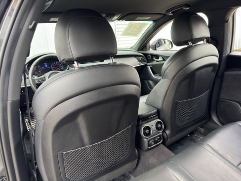 Used 2020 Kia Stinger GT-Line image 30