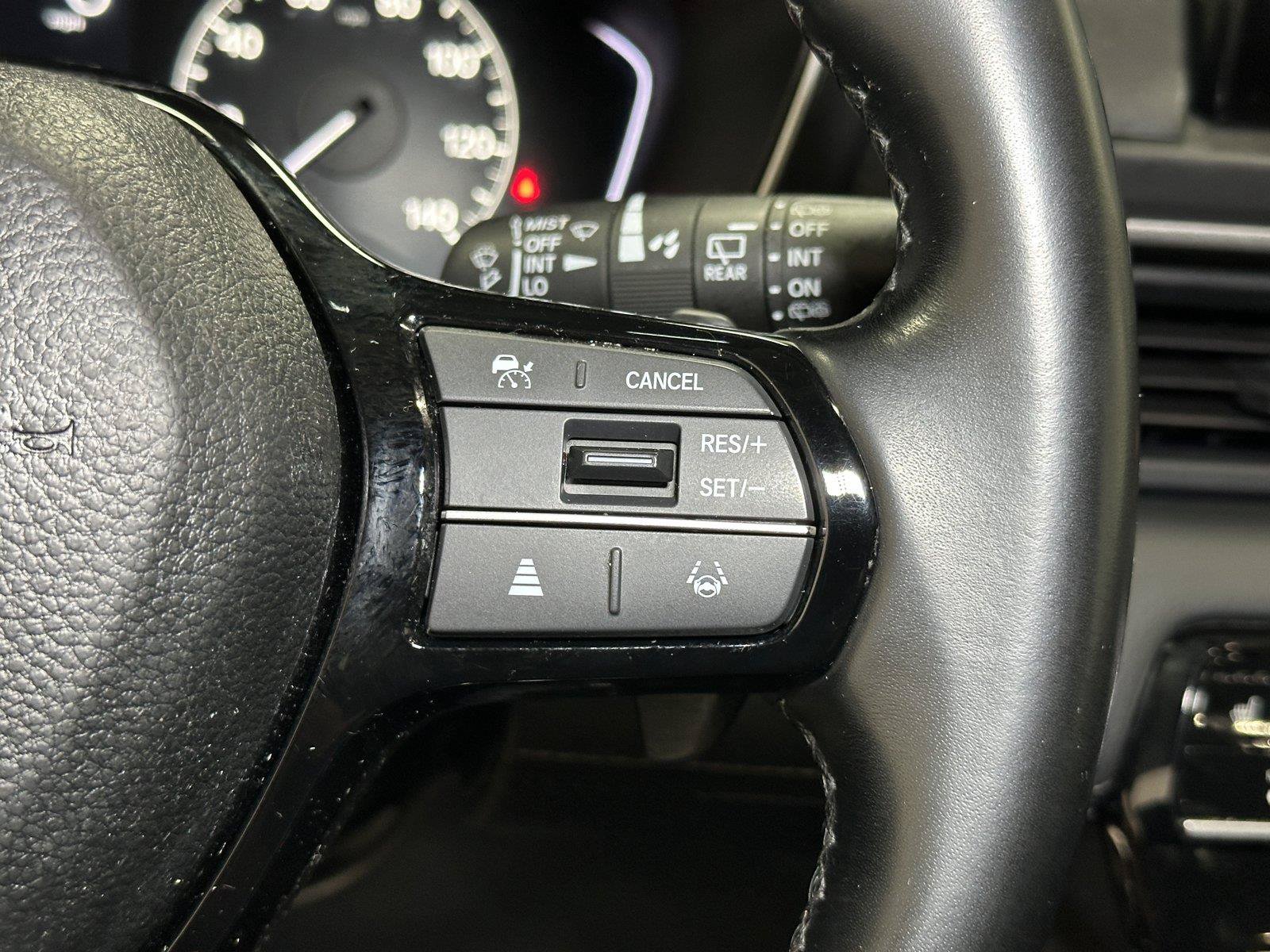 Used 2025 Honda Pilot Touring image 26