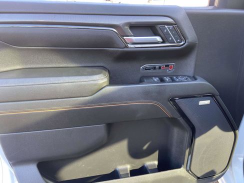 Certified 2023 GMC Sierra 1500 AT4 w/ Technology Package image 7