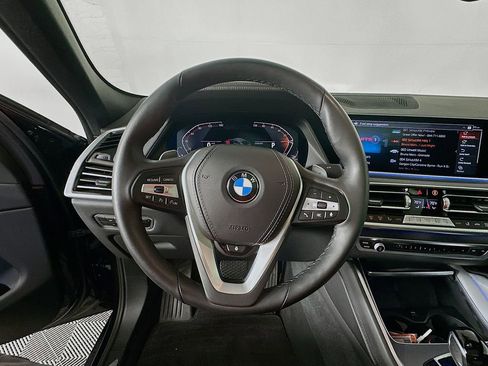 Used 2023 BMW X6 xDrive40i w/ Premium Package image 15