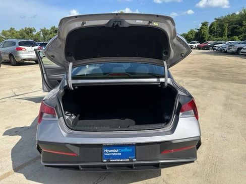 Used 2026 Hyundai Elantra Sport w/ Cargo Package FWD image 12