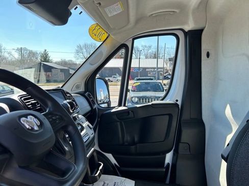 Used 2023 RAM ProMaster 1500 w/ Driver Convenience Group image 31