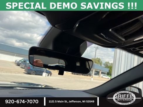 New 2025 Jeep Grand Cherokee L Laredo w/ Luxury Tech Group I image 26