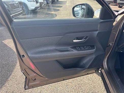 New 2026 Nissan Kicks SV w/ SV Premium Package image 20