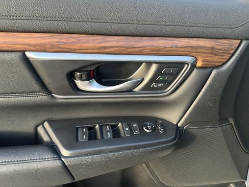 Used 2021 Honda CR-V Touring image 24