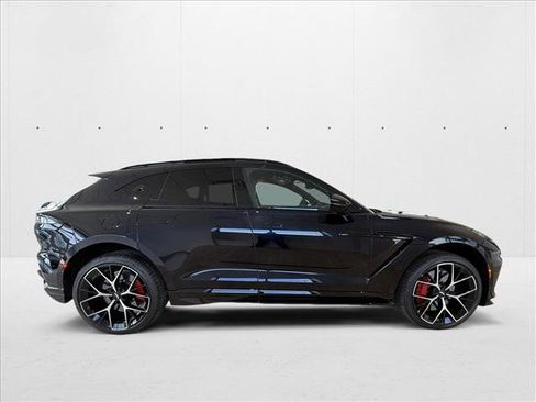 New 2025 Aston Martin DBX 707 image 7
